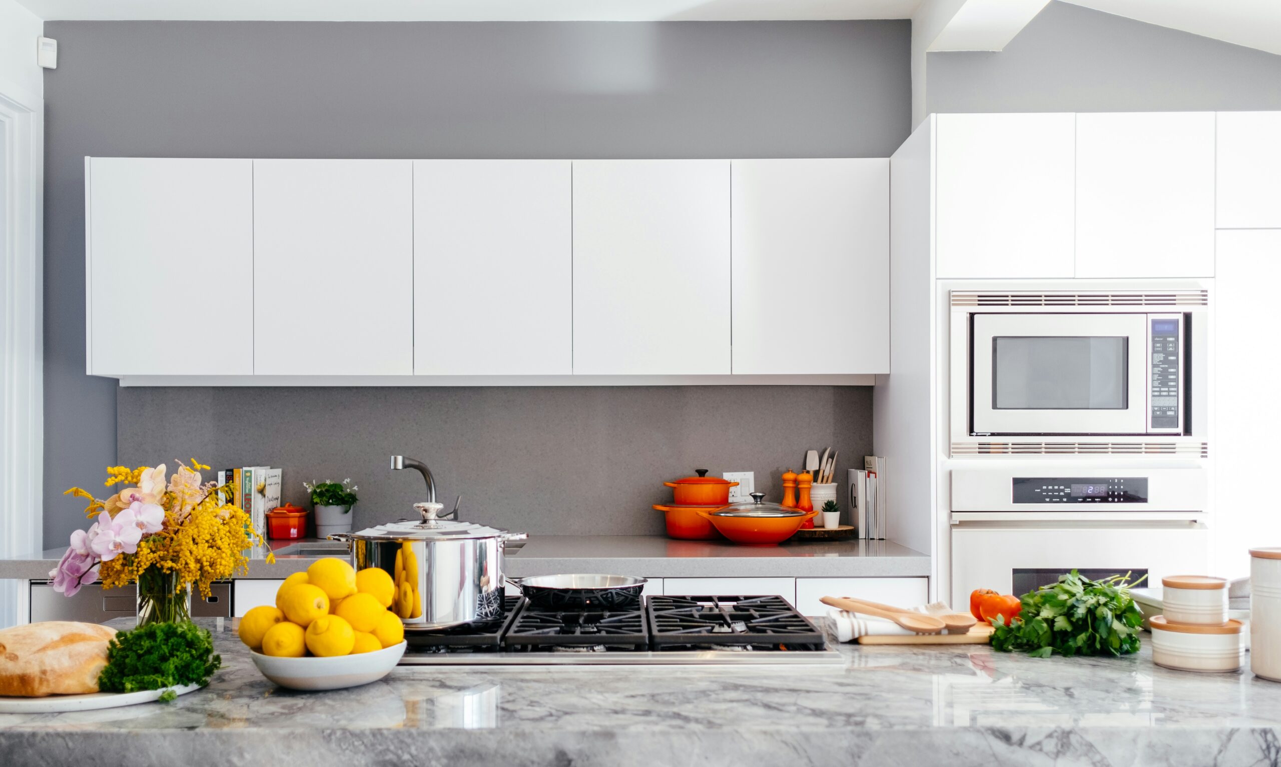 A modern organized kitchen